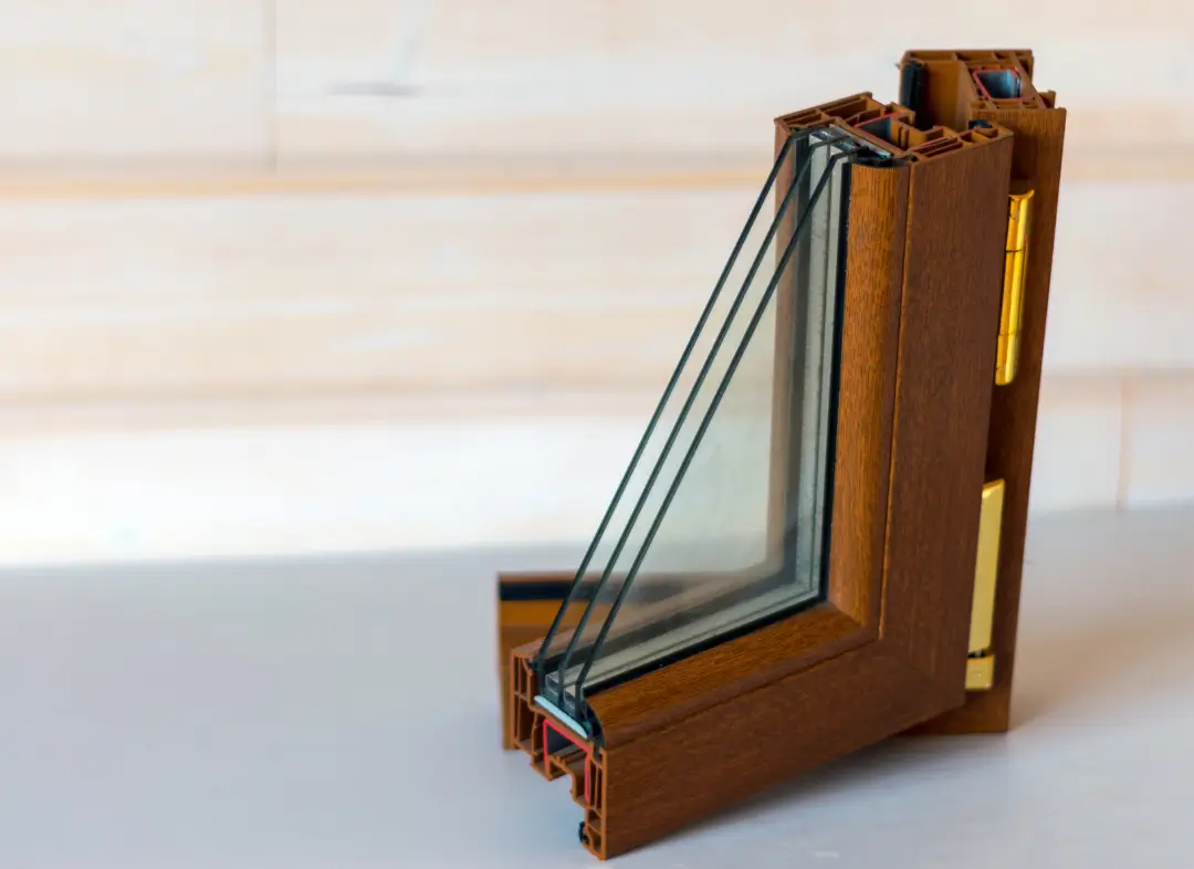 Installation de fenêtre en bois sur mesure Saint-Lys